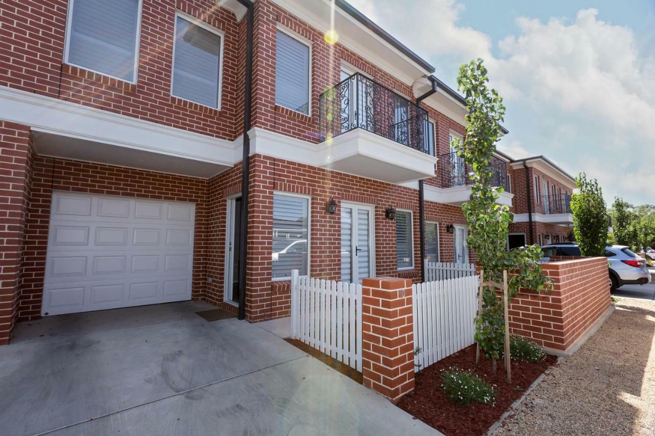 Best Central Wagga Townhouse Βίλα Wagga Wagga Εξωτερικό φωτογραφία